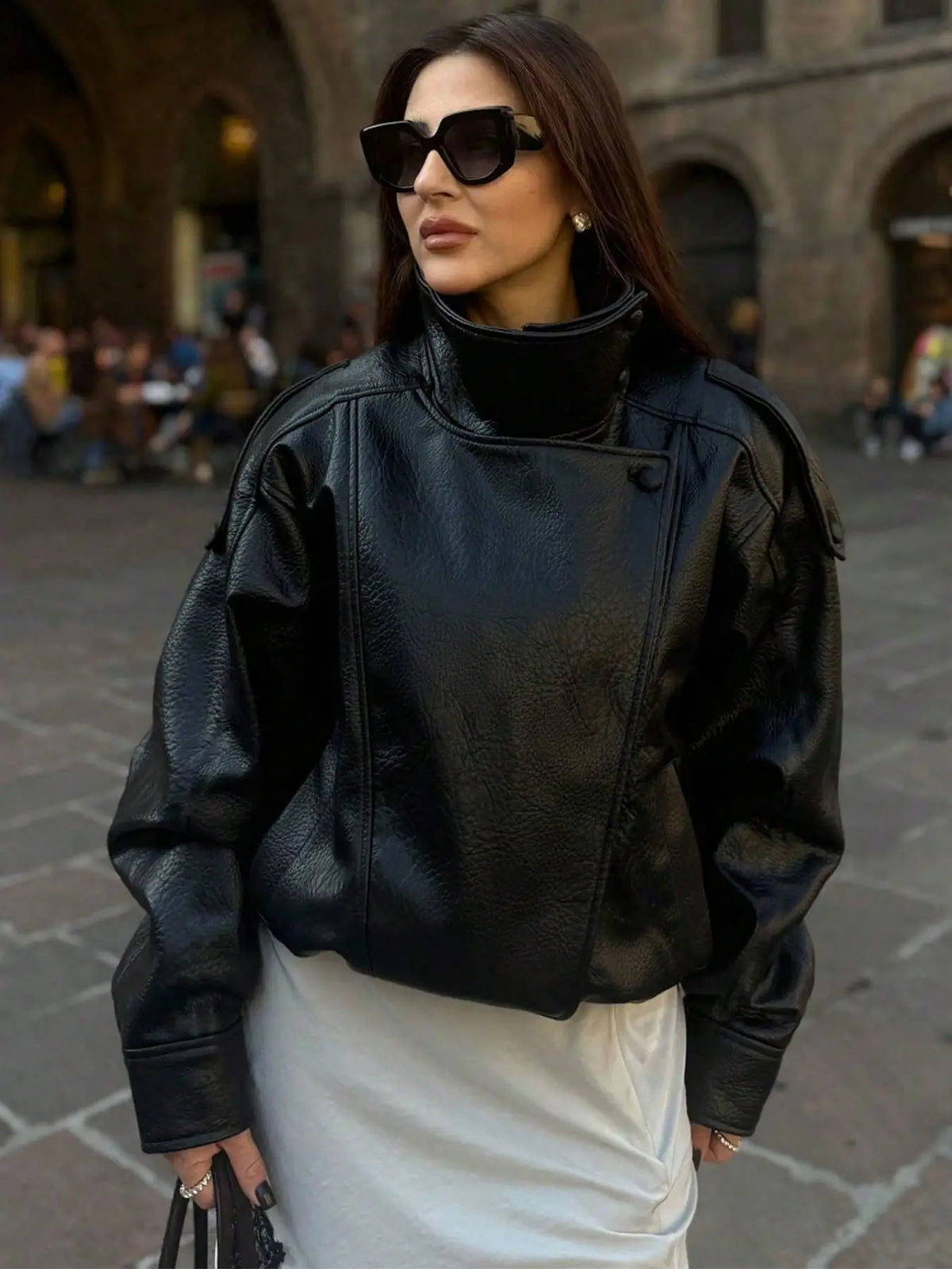 Stylish Women's Fall & Winter Streetwear Motorcycle Jacket - Casual Leather-Look Long Sleeve with Unique Asymmetrical Design and Stand Collar, Available in Multiple Colors
