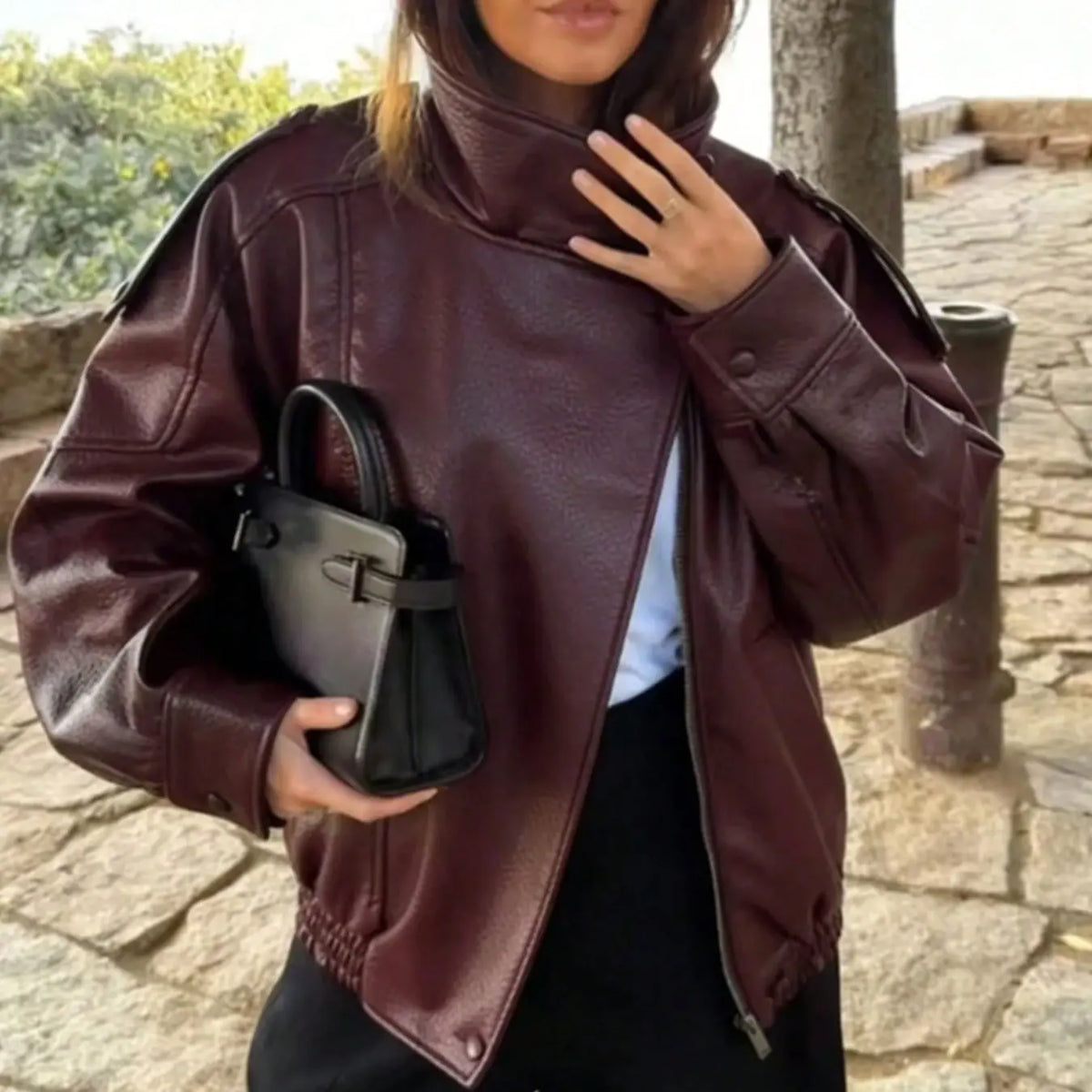 Stylish Women's Fall & Winter Streetwear Motorcycle Jacket - Casual Leather-Look Long Sleeve with Unique Asymmetrical Design and Stand Collar, Available in Multiple Colors