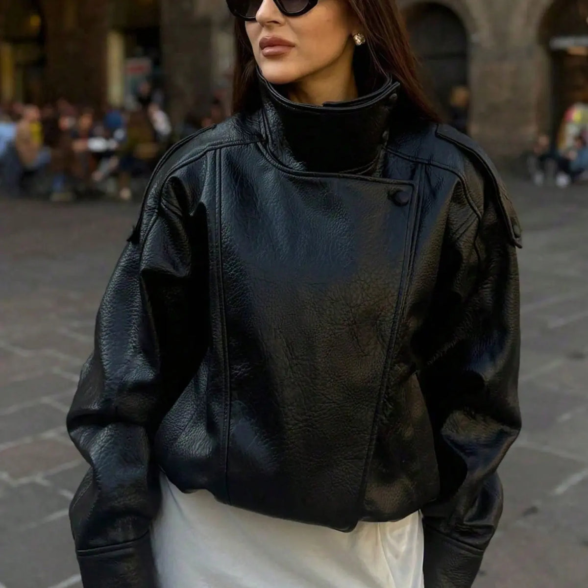 Stylish Women's Fall & Winter Streetwear Motorcycle Jacket - Casual Leather-Look Long Sleeve with Unique Asymmetrical Design and Stand Collar, Available in Multiple Colors