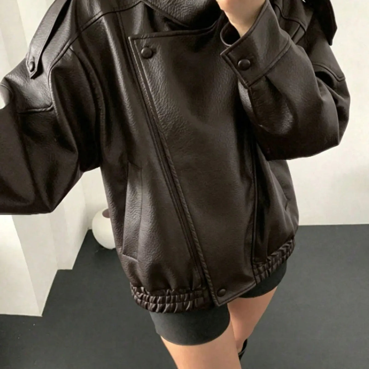 Stylish Women's Fall & Winter Streetwear Motorcycle Jacket - Casual Leather-Look Long Sleeve with Unique Asymmetrical Design and Stand Collar, Available in Multiple Colors